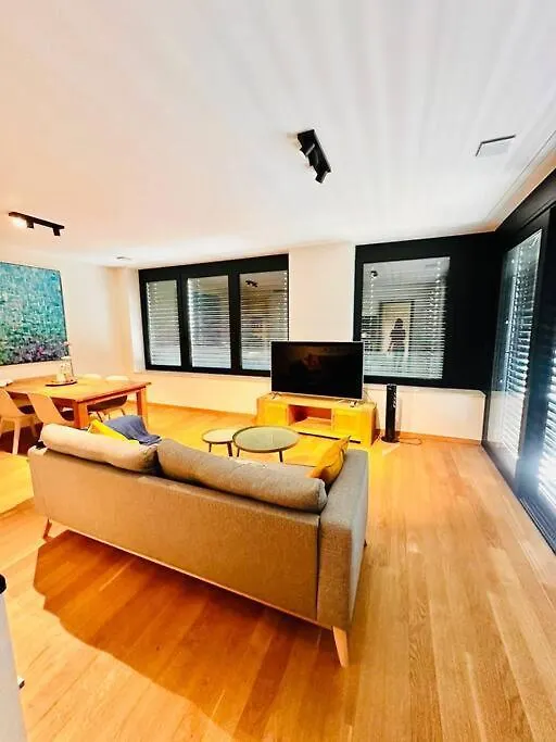 Exclusive One Bedroom W Spa, Gym, Terrace&Parking-23 Lucembursko